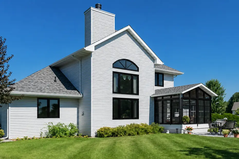 Coastal fiberglass windows for Canadian homes